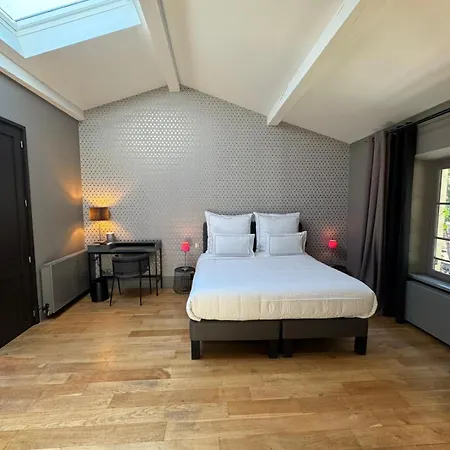 La Jasso Hotel, Maison De Famille קרקסון