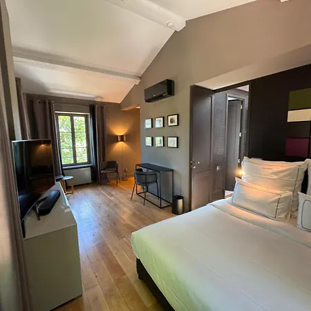 La Jasso Hotel, Maison De Famille * קרקסון