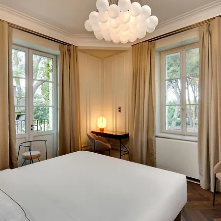 La Jasso Hôtel, Maison De Famille Hotel